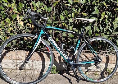 Bici da corsa in carbonio Bianchi bdc