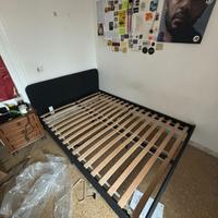 Struttura letto con materasso 140x200