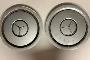 Copri cerchi Mercedes Benz.