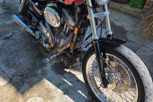 Moto Harley Davidson Sportster 883 XLH