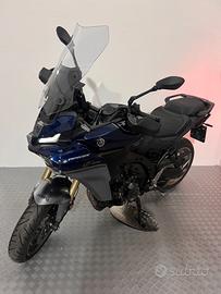 Yamaha Tracer 9 GT + Y-AMT