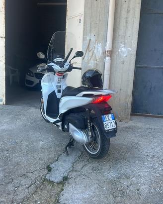Sh 300