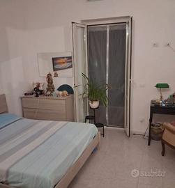 LABARO BILOCALE CON TERRAZZO