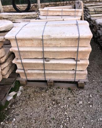 Pavimentare con pietra naturale di recupero