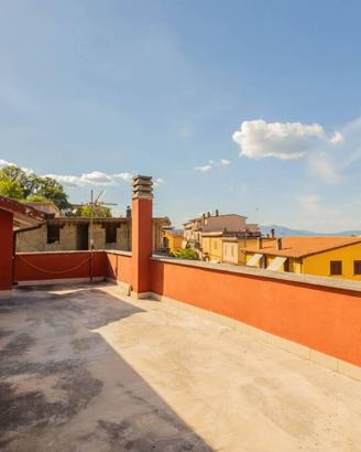 Appartamento di 150 m² con 5 locali e box auto dop