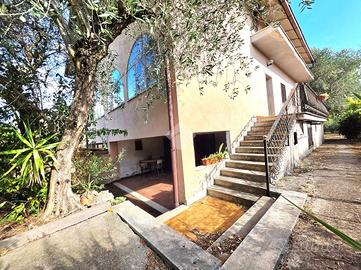 PORZIONE DI BIFAMILIARE A FIANO ROMANO
