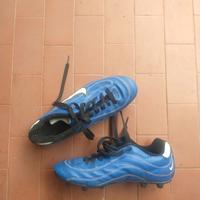 Scarpe da calcio n. 38,5
