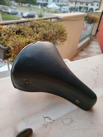 Sella Lepper in pelle con molle