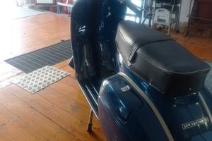 vespa sprint veloce 