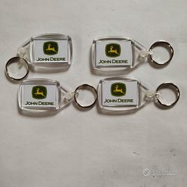 lotto n.4 portachiavi John Deere 