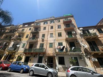 3 LOCALI A PALERMO