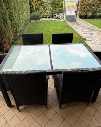 Tavolo da giardino con sedie per esterni