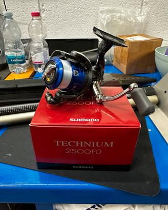 Mulinello Shimano technium 2500 FB