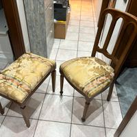 Sedia in noce della Morelato con sgabello