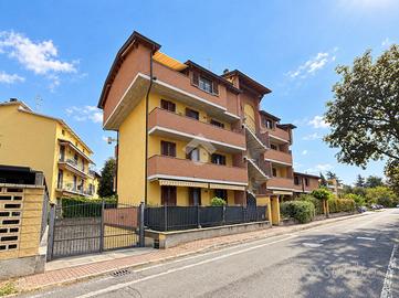 3 LOCALI A CARONNO PERTUSELLA