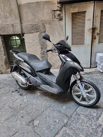 Peugeot Geopolis 300 - 2011