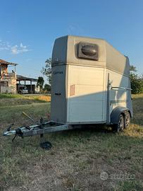 TRAILER TRASPORTO CAVALLI HUMBAUR 24qtl