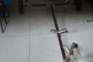 carrello alaggio gommone 