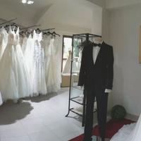 atelier di abiti da sposa e cerimonia