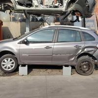 Renault clio 2012