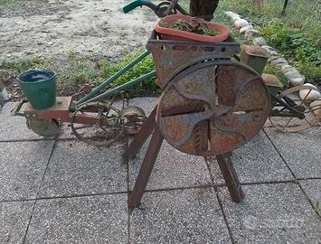 Semiatrice arredo vintage per giardino