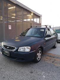 Hyundai Accent 1.3 benz 86 cv - 2002