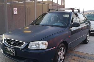 Hyundai Accent 1.3 benz 86 cv - 2002