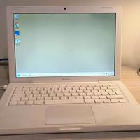 MACBOOK A1181 TENUTO BENISSIMO