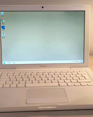 MACBOOK A1181 TENUTO BENISSIMO