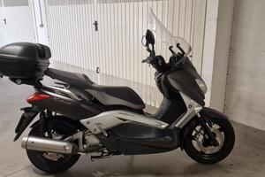 yamaha xmax