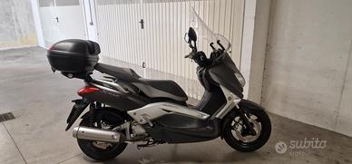 yamaha xmax