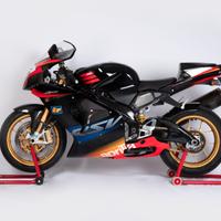 Aprilia RSV 1000R