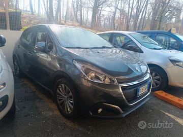 Peugeot 208 1.2 PureTech 82 Allure