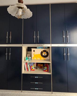 Armadio 6 ante a battente in legno