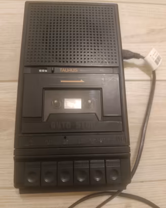 Registratore a cassette TAURUS vintage 