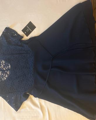 Vestito blu con pizzo parte superiore