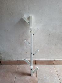 Attaccapanni verticale a muro