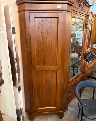 angoliera in legno massello 55x55 h 200 circa