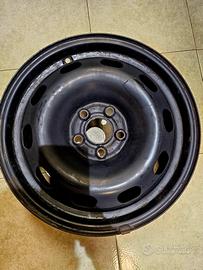  N 4 cerchi in ferro 15