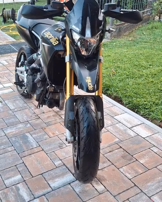 APRILIA DORSODURO 750 CC
