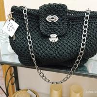 Borsa fatta a mano con amore e passione 