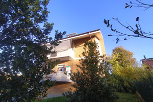 Appartamento mansardato alto