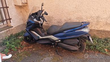 SCOOTER DOWNTOWN 350cc.