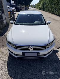 Volkswagen Passat 2.0 TDI 150 CV DSG – 2016