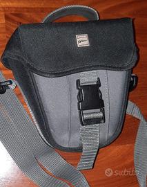 custodia per macchina fotografica