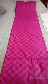 Tovaglia quadrata Bossi fucsia 