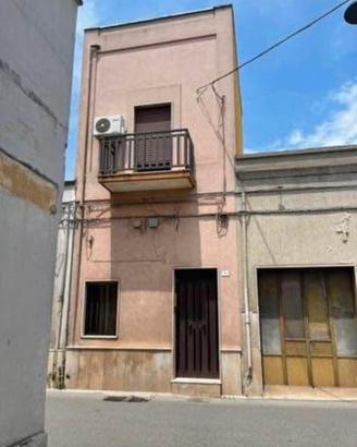 Casa piano terra e primo piano