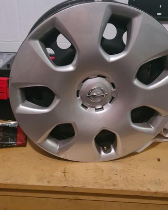Cerchi + copricerchi opel astra j 1.4  turbo  2011