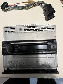 Autoradio CD frontalino estraibile Sony