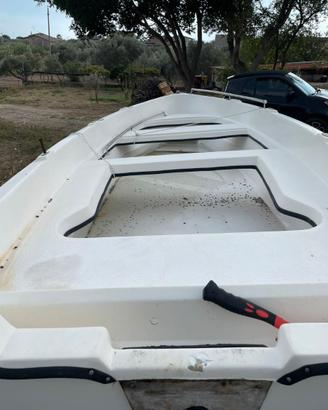 Barca lancia vetroresina